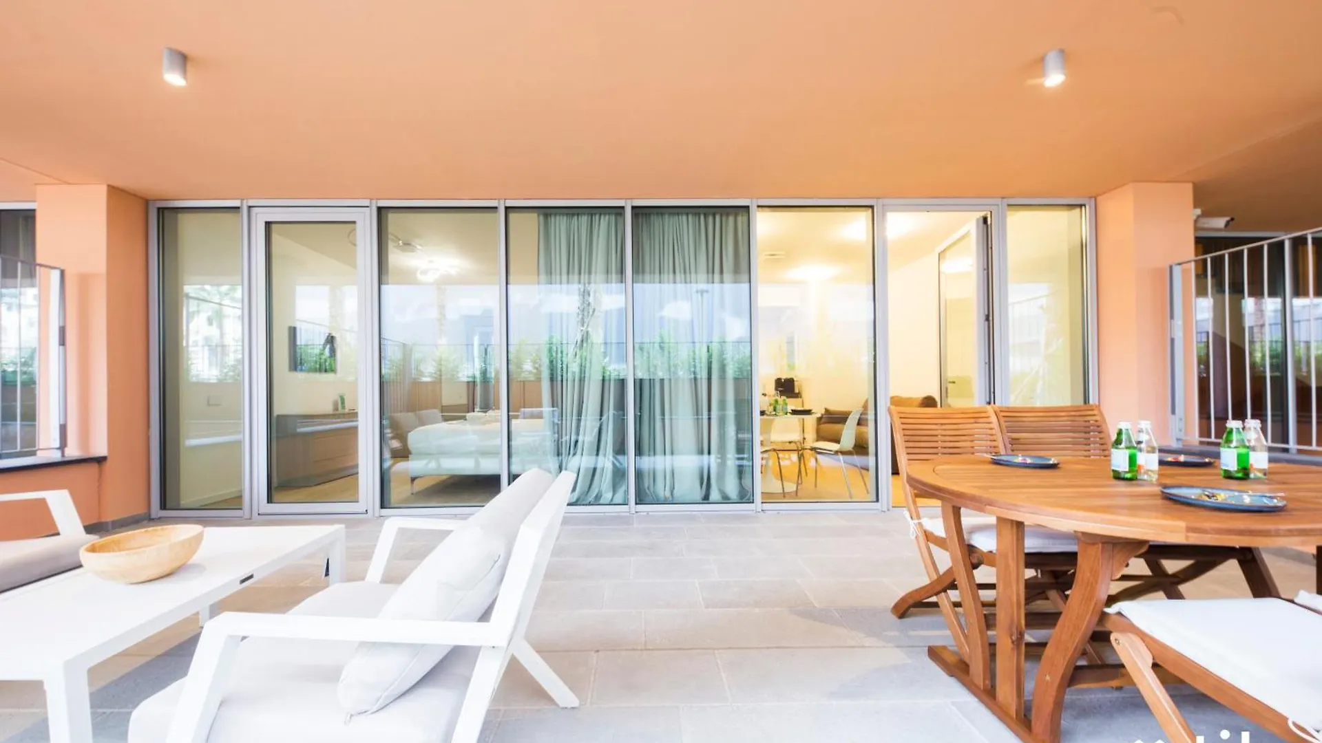 Waterfront Luxury 1Br, Free Parking, Ac, Netflix & Wifi By Tilo Lux Apartment Genoa 0*,